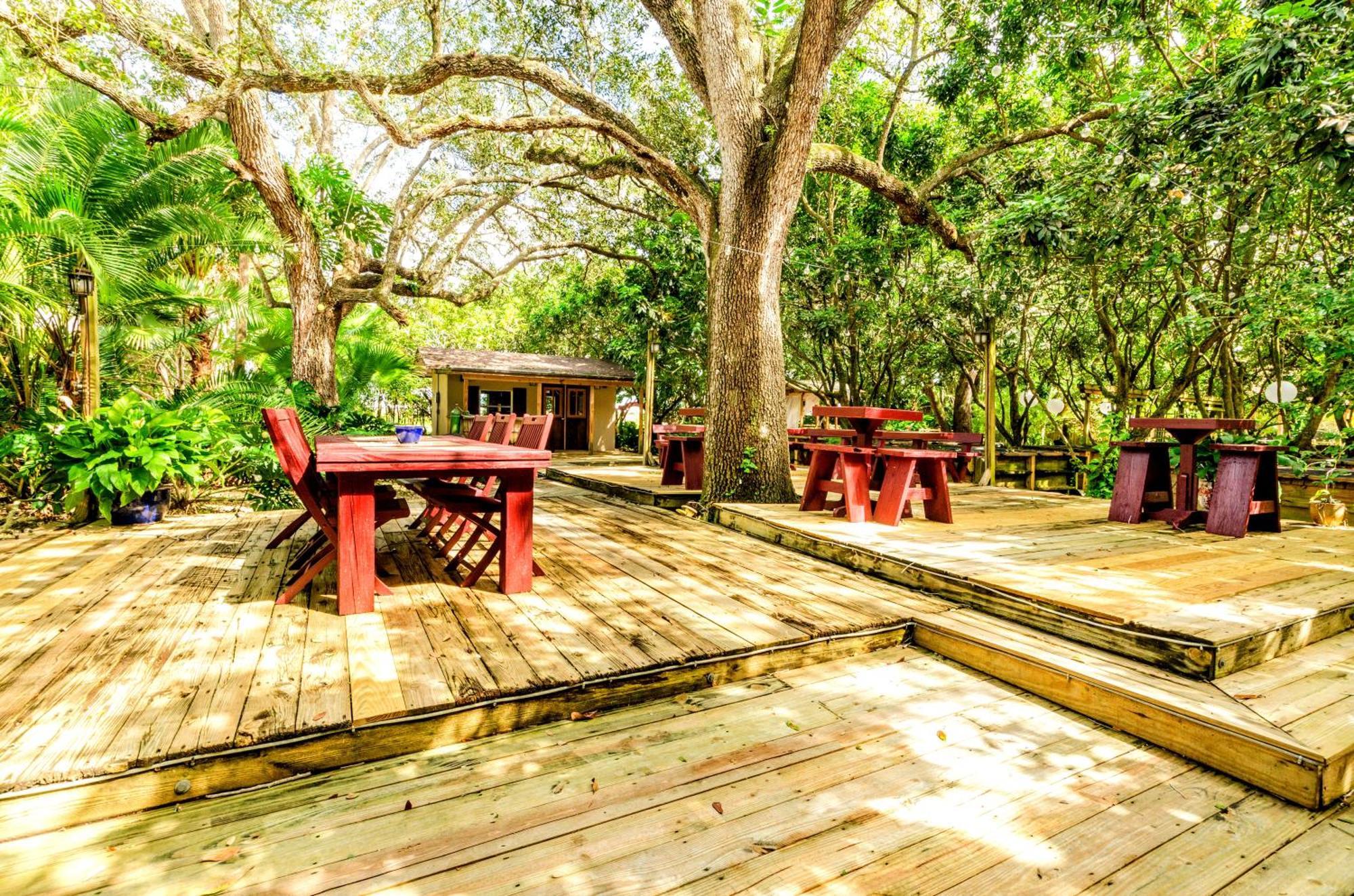 Villa Magical Wonderkoi House In A Japanese Koi Garden à Miami Extérieur photo